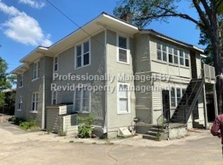 32 N. McLean, Memphis, TN 38104