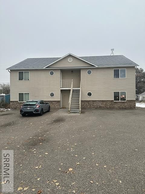 2nd image of 441 N Fisher Ave