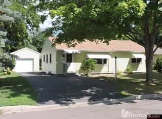211 Thayer Ave, Mankato, MN 56001
