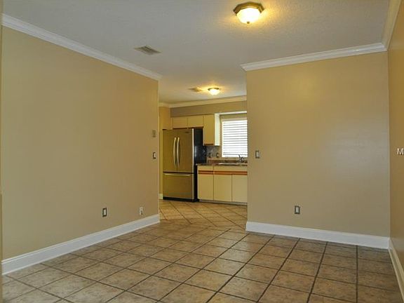 4th image of 1789 Cinnamon Cir