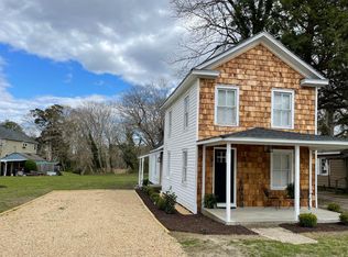 10283 Park St, Battery Park, VA 23304
