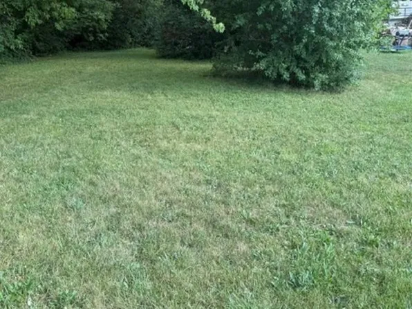 2252 Farmer St, Saginaw, MI 48601