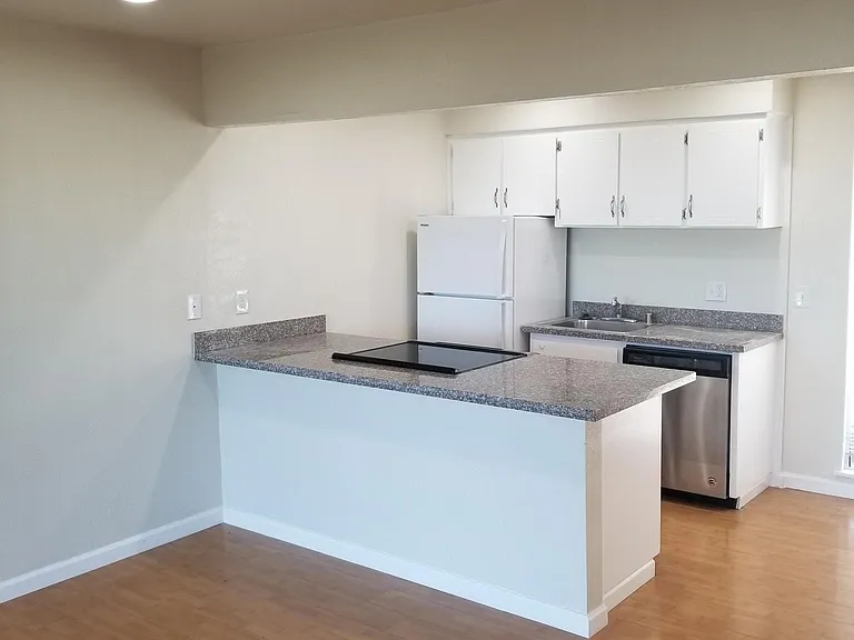 1991 Ascot Dr #2 — Photo 9