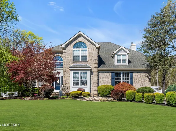 95 Erin Drive, Jackson, NJ 08527