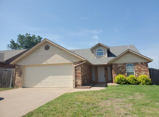 4908 SE Wilshire Ter, Lawton, OK 73501
