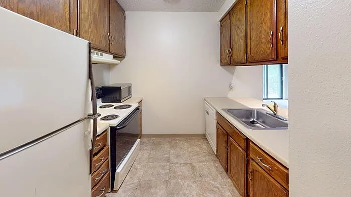 2920 Ontario Ln #11 — Photo 12