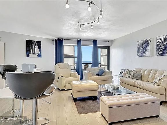 5th image of 3800 Galt Ocean Dr APT 1209