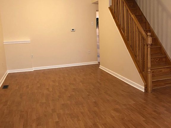 3rd image of 2331 E Harold St