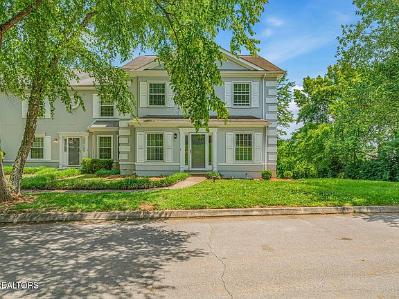 2nd image of 8839 Ashton Ct