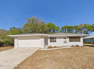 649 Benedictine Ter, Sebastian, FL 32958