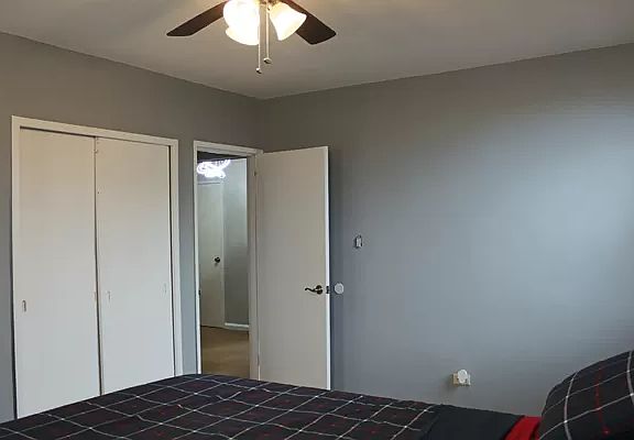 4th image of 2033 E 57th St #107F
