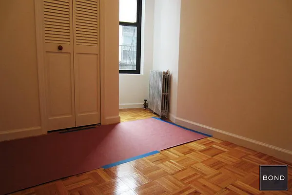 Rented by Bond New York | media 30