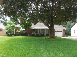 419 Tudor Ln, Youngstown, OH