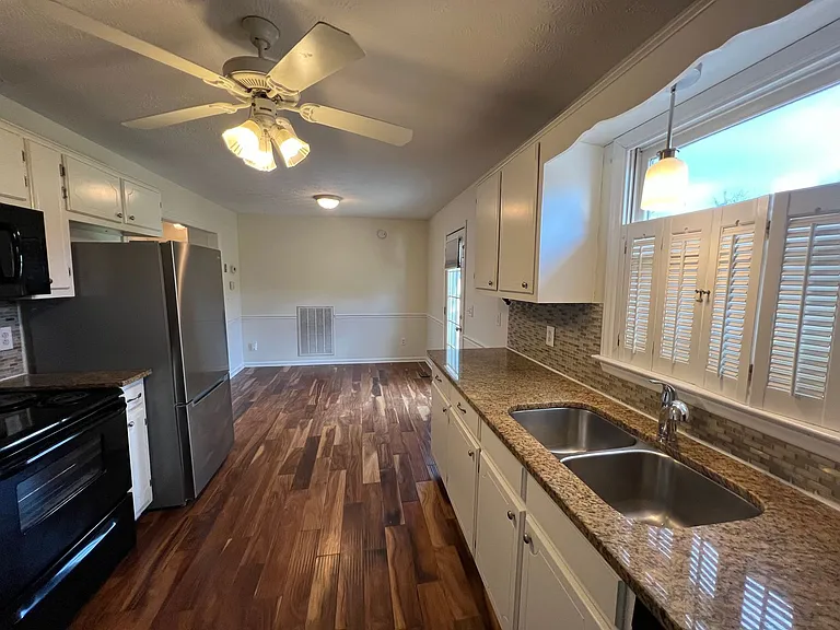 1819 Turnstone Ct — Photo 20