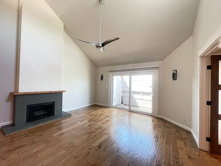 401 E California Blvd #210 — Photo 22