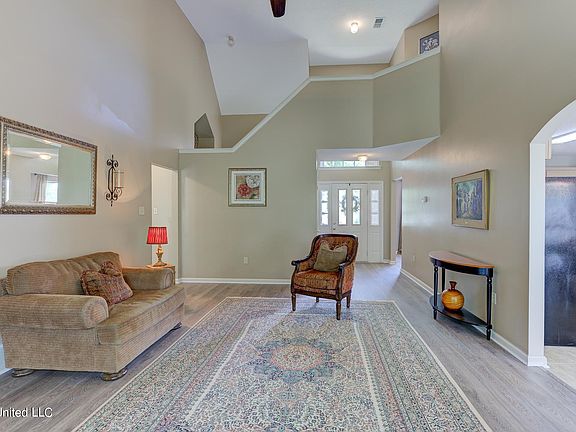5th image of 10851 Wyckford Dr