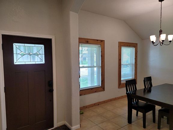 2nd image of 108 Warner Bnd