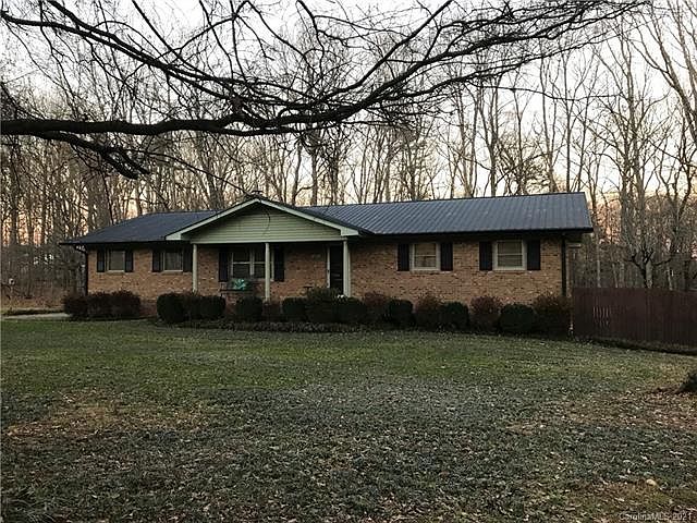 1st image of 1851 Windmill Ln