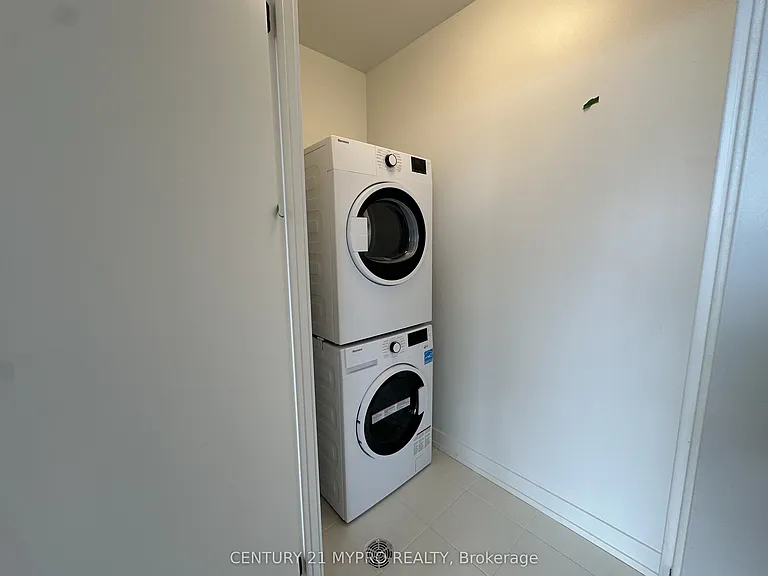 117 Broadway Ave #3410 — Photo 8