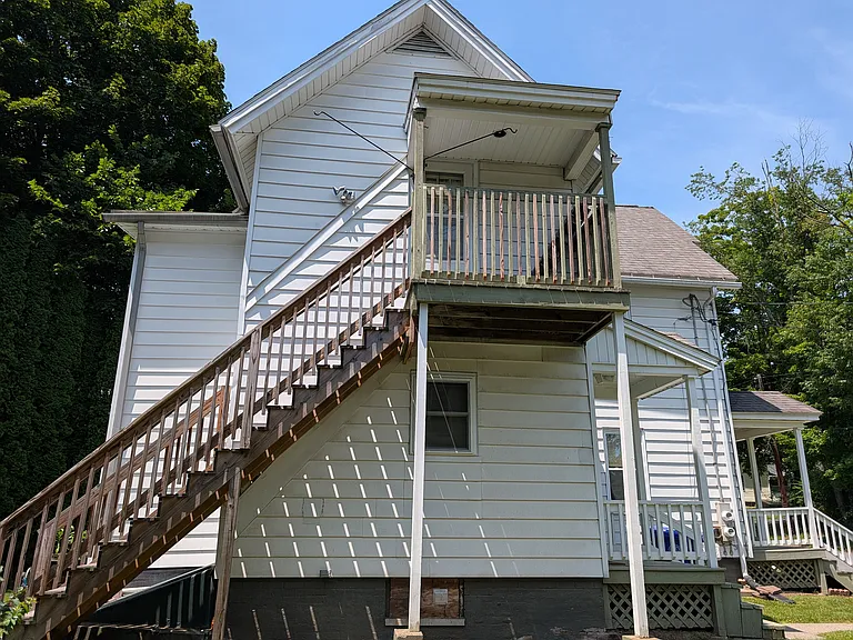28 Walnut St #2 — Photo 15