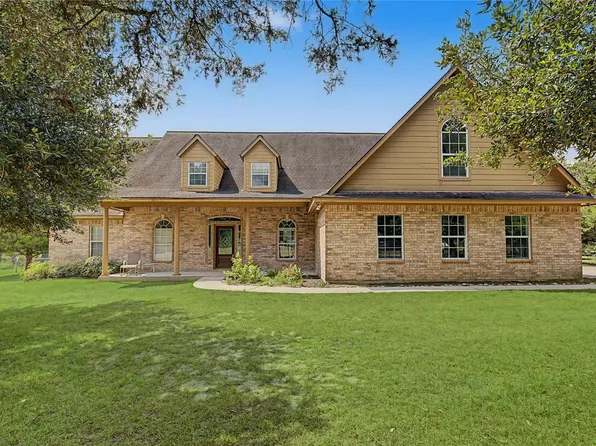 8988 County Line Rd, Willis, TX 77378