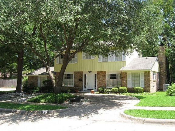 2nd image of 602 Wildgrove Dr