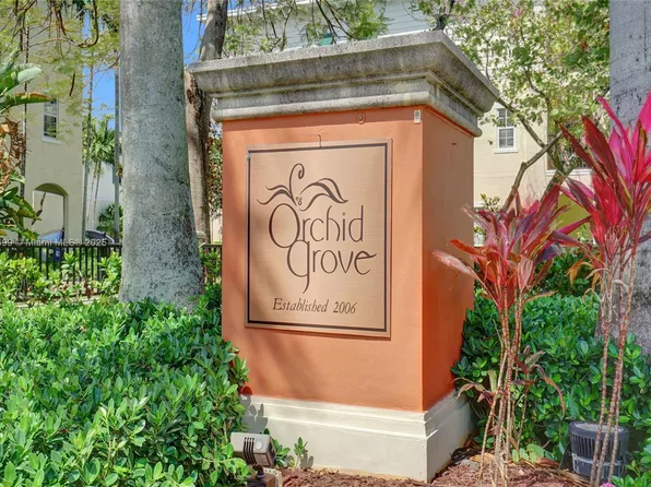 701 SW 2nd Ln, Pompano Beach, FL 33060