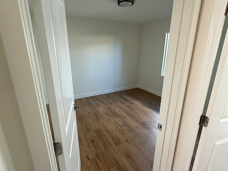 8048 Jaboneria Rd #8054B — Photo 9
