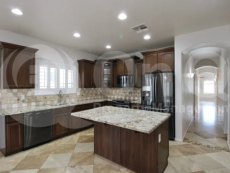 4360 E Austin Ln — Photo 3