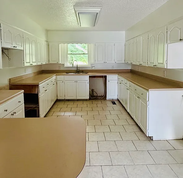 9 Jarman Ln — Photo 4