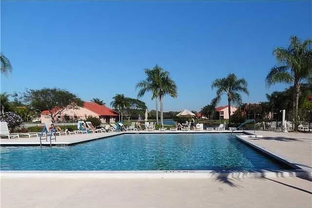 7657 Lexington Club Blvd #C — Photo 48