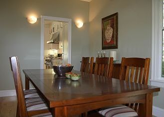 5th image of 33 Orange Ave