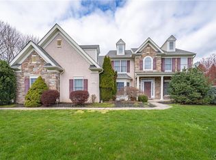 6431 Overlook Rd, Orefield, PA 18069
