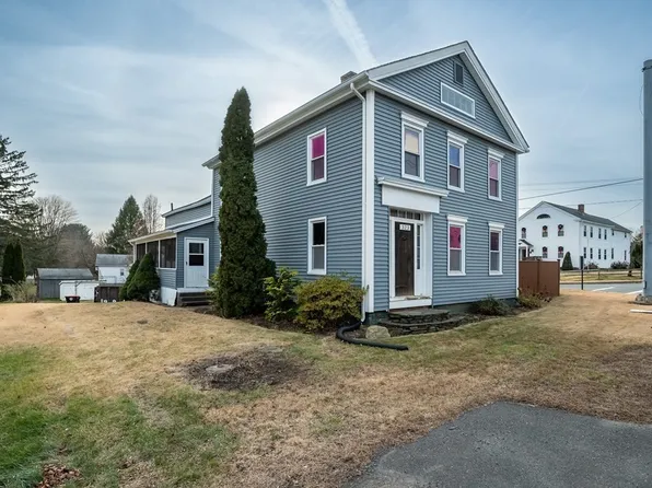 323 Southwick St, Feeding Hills, MA 01030