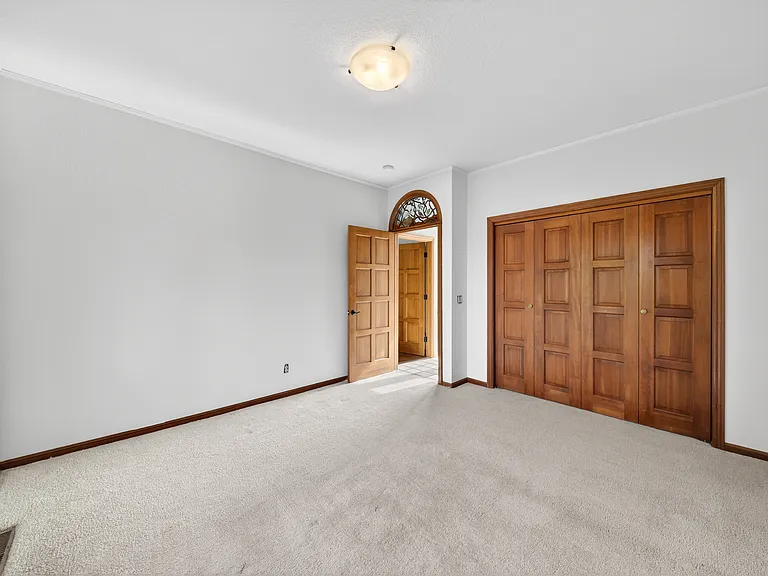 18750 Castle Hill Dr — Photo 21