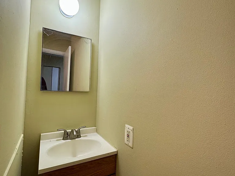 Apartment Units in Midtown, Baltimore, MD! — Photo 5