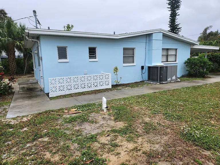 1501 Pine St — Photo 15