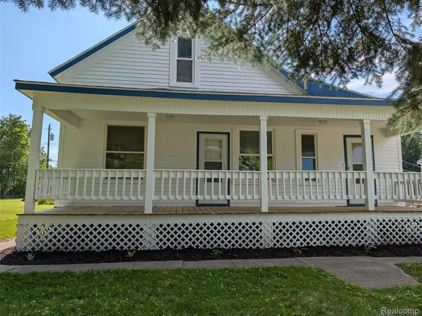 343 S Silver St, Bad Axe, MI 48413