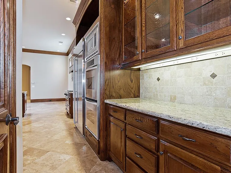 Butler's Pantry