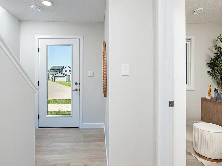 105 Chappelle Dr SW — Photo 37