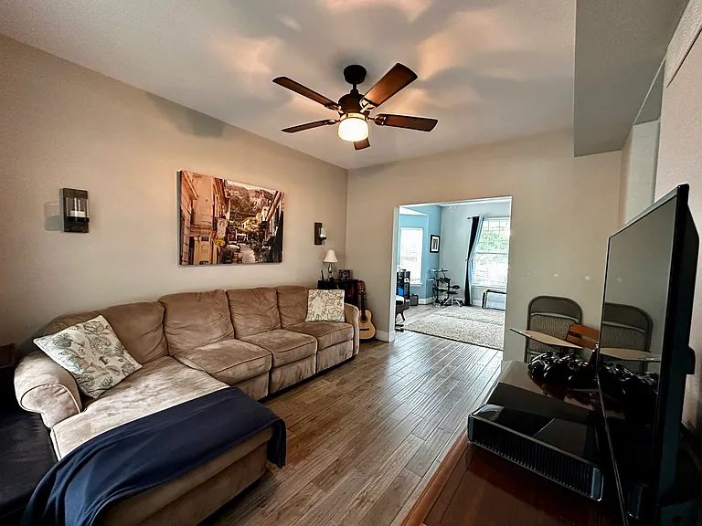 Sitting Room.