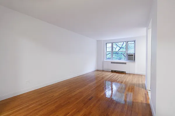 Rented by Siba Management Inc. | media 16