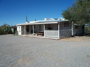 6121 N Maverick Rd, Tucson, AZ 85743