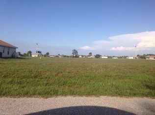 121 NW 32nd Pl, Cape Coral, FL 33993