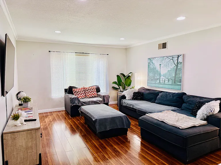 4186 Val Verde Ave — Photo 17