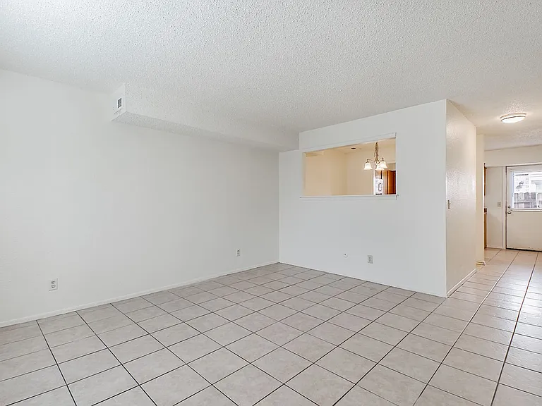 Greenleaf Townhomes — Photo 21