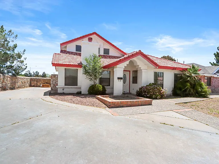 1478 Gene Torres Dr — Photo 1