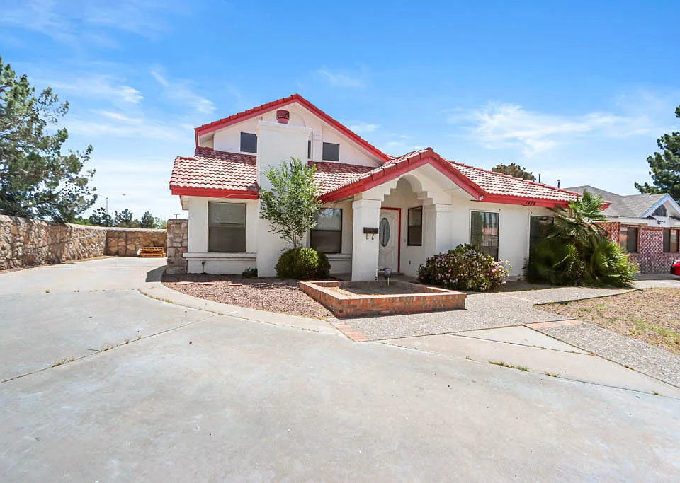 1478 Gene Torres Dr