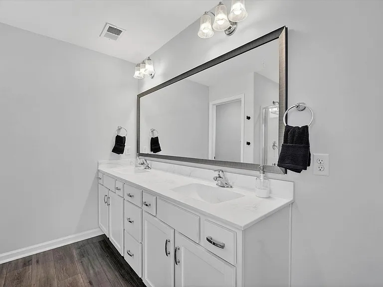 113 Brookline Dr — Photo 25