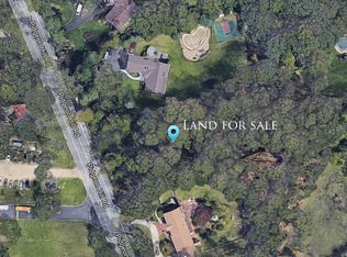 160 Pidgeon Hill Rd, Huntington Station, NY 11746